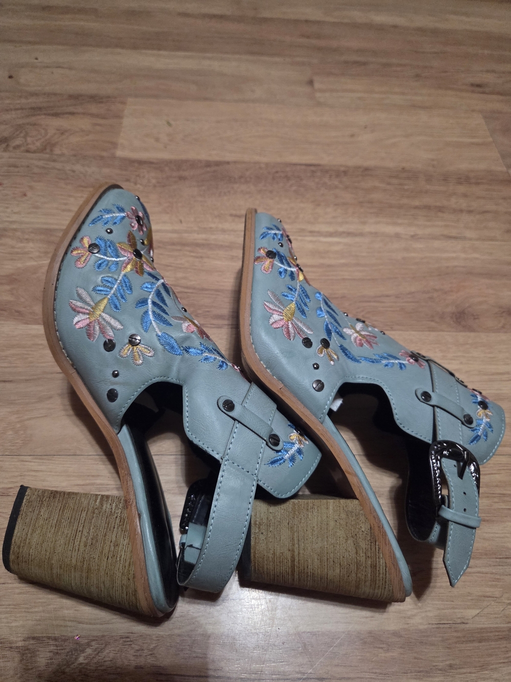 Embroidered Floral Ankle Boots in Light Teal - Picture 5 of 5